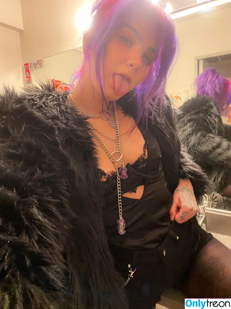 thephoqueen nude photo #0072 (thephoqueen)
