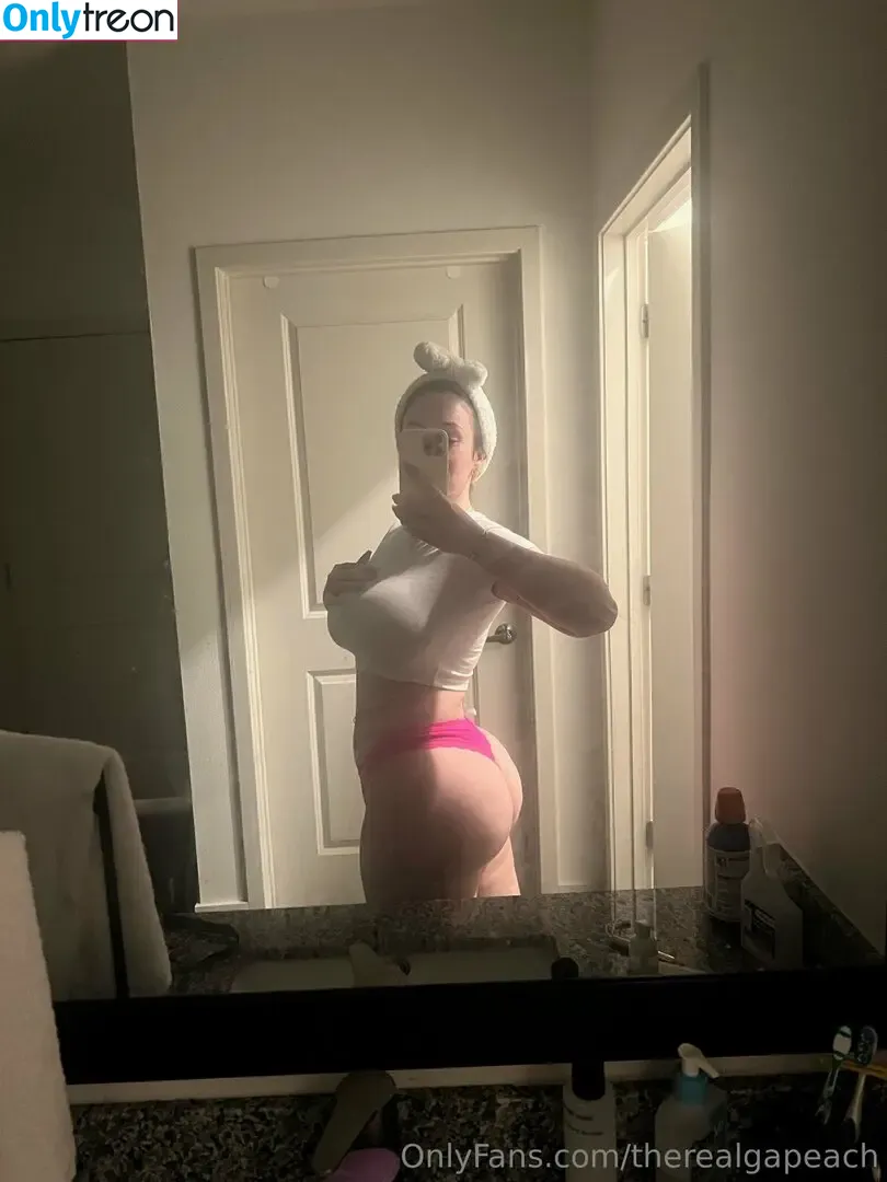 therealgapeach nude photo #0028 (therealgapeach)