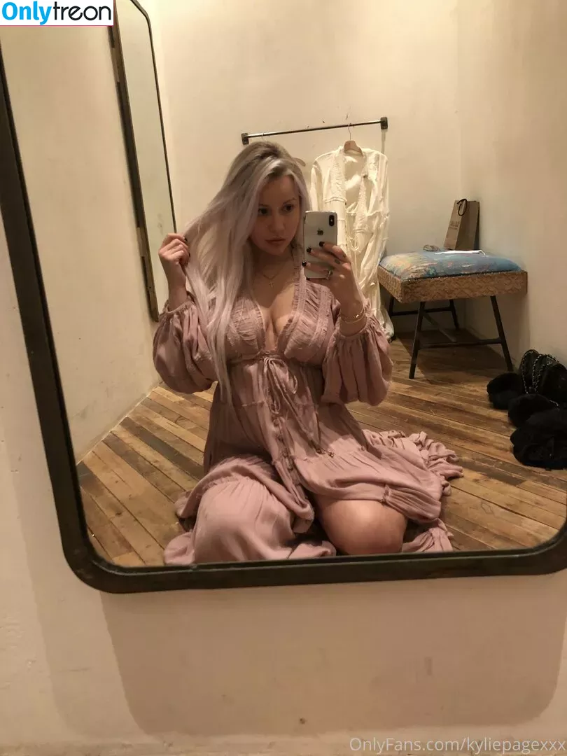 therealkyliepage nude photo #0269 (kyliepageofficial)