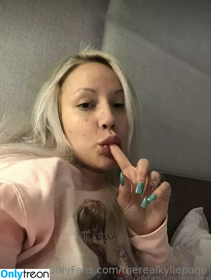 therealkyliepage nude photo #0330 (kyliepageofficial)