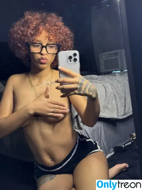 Thereallangie nude photo #0005 (lovelllyy.a)