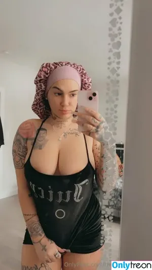 therealroyalskye / royalskyeofficial nude photo #0039