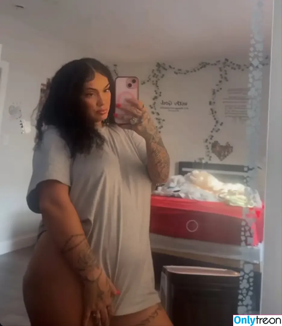 therealroyalskye nude photo #0049 (royalskyeofficial)
