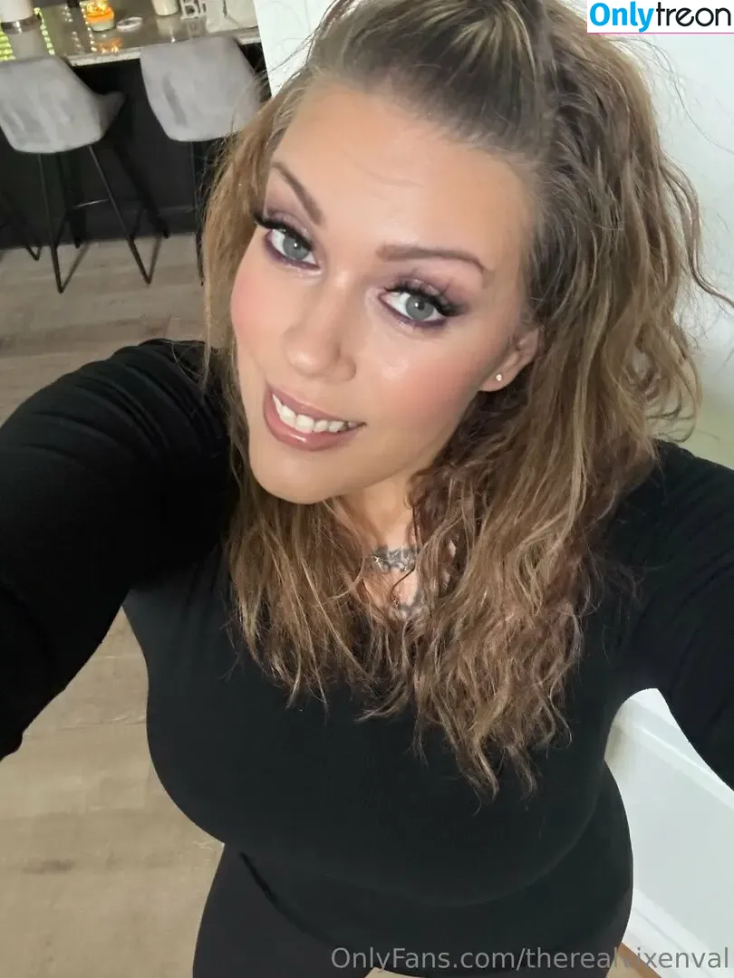 therealvixenval nude photo #0500 (Vixen Val / imvixenval)