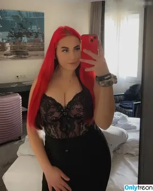 TheRedLucy / thered.lucy nude photo #0008