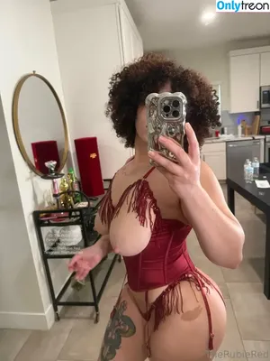 therubiered / theofficialrubeered nude photo #0011