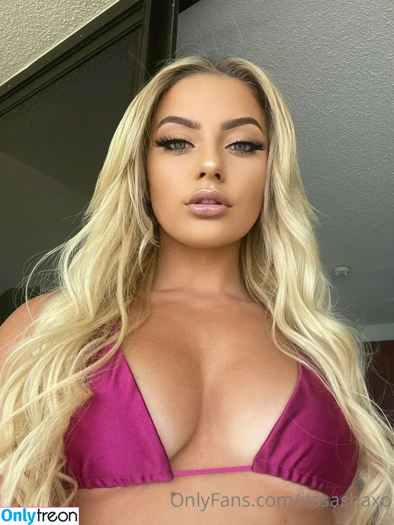 thesashaxo nude photo #0156 (Shayleebby / sashaxo_)