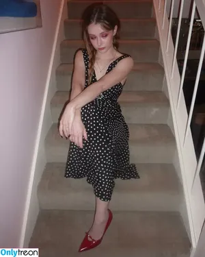 thestrawberrybutcher / SuzieSon / charlieisomething / mymotherfvckedmickjagger nude photo #0098