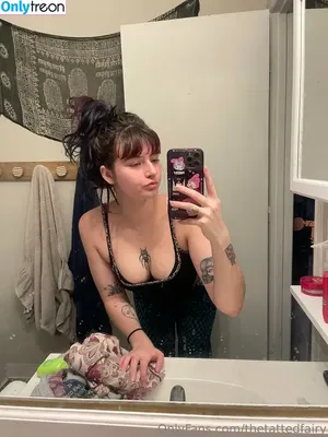 Thetattedfairy / maria.decomo nude photo #0011
