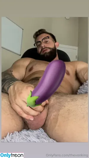 thevonking / vonkingfans nude photo #0035