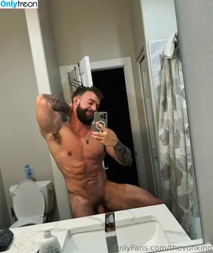 thevonking / vonkingfans nude photo #0049