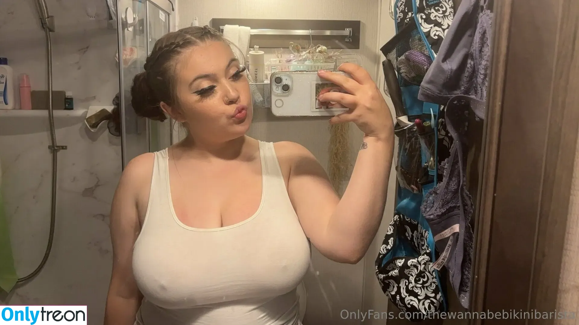 thewannabebikinibarista nude photo #0036 (thewannabebikinibarista)