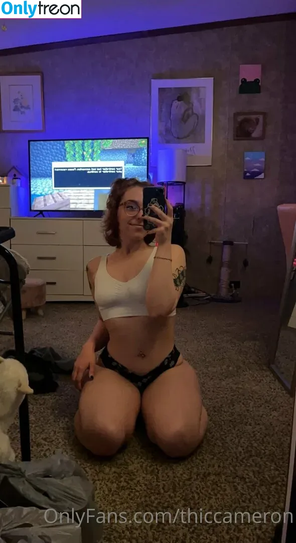 thiccameron nude photo #0029 (thiccameron)