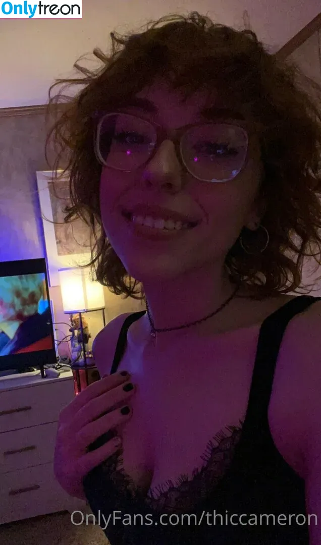 thiccameron nude photo #0039 (thiccameron)