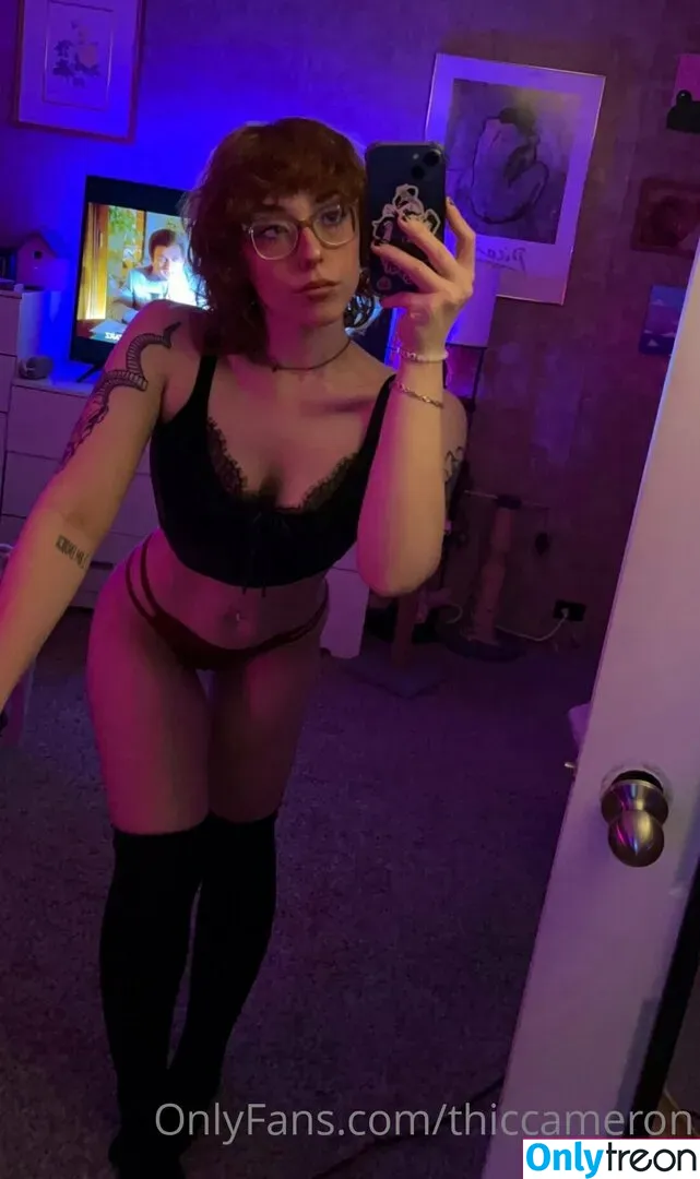 thiccameron nude photo #0047 (thiccameron)