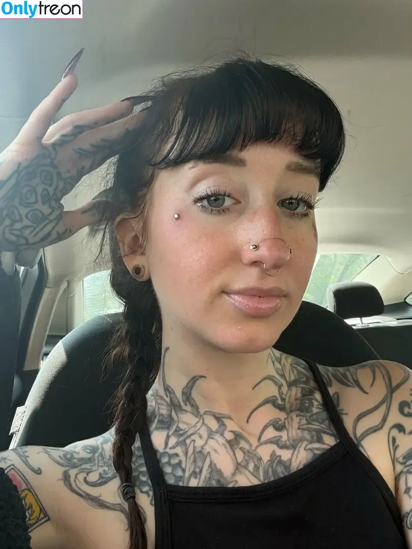 thiccandmorts nude photo #0029 (thiccandmorts)