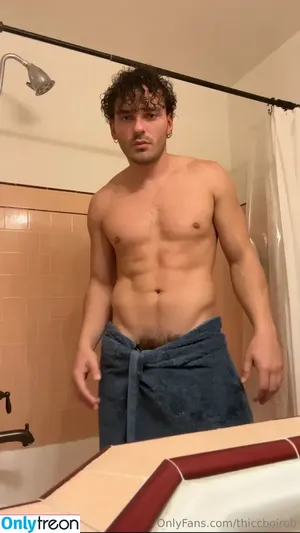 thiccboirob / thiccboi_ nude photo #0027