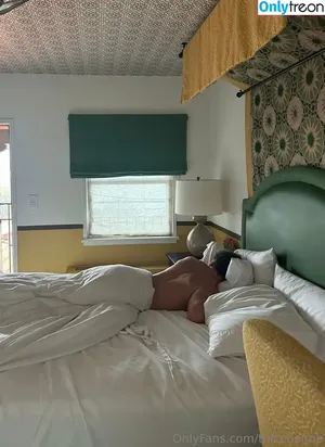 thiccboirob / thiccboi_ nude photo #0049