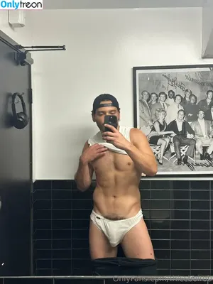 thiccboirob / thiccboi_ nude photo #0064