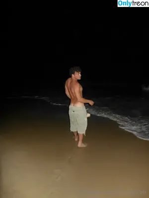 thiccboirob / thiccboi_ nude photo #0104