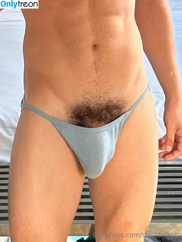 thiccboirob nude photo #0031 (thiccboi_)