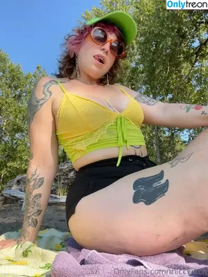 thiccwitch / that_thicc_witch nude photo #0007