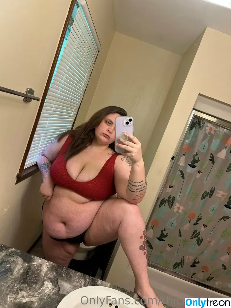 thick_videos nude photo #0035 (thickvideoss)