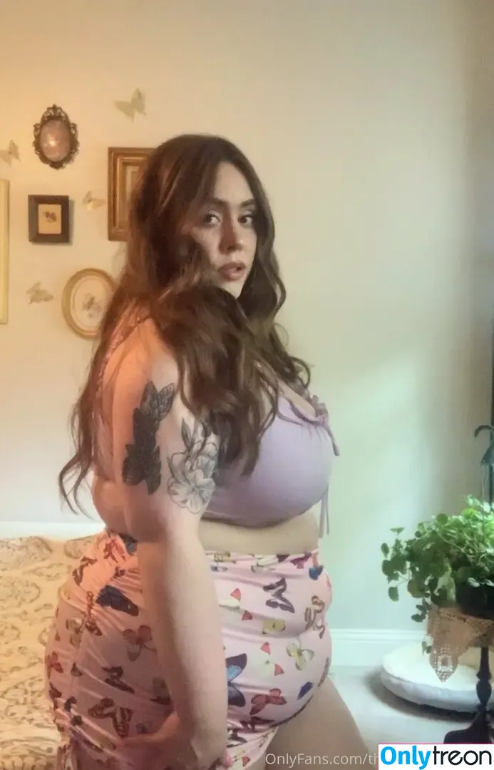 thickhungryhoney nude photo #0018 (bigchubbygirlslover)