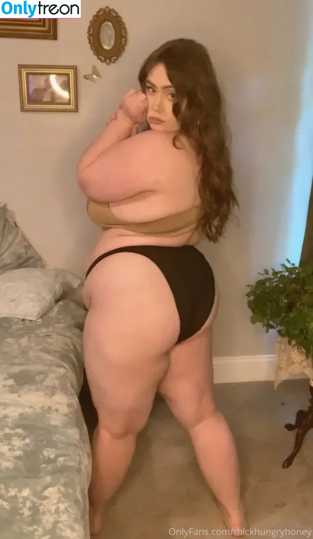 thickhungryhoney nude photo #0058 (bigchubbygirlslover)