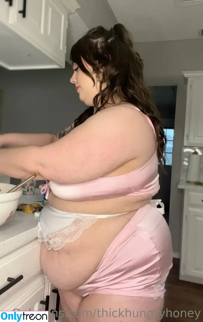 thickhungryhoney nude photo #0196 (bigchubbygirlslover)