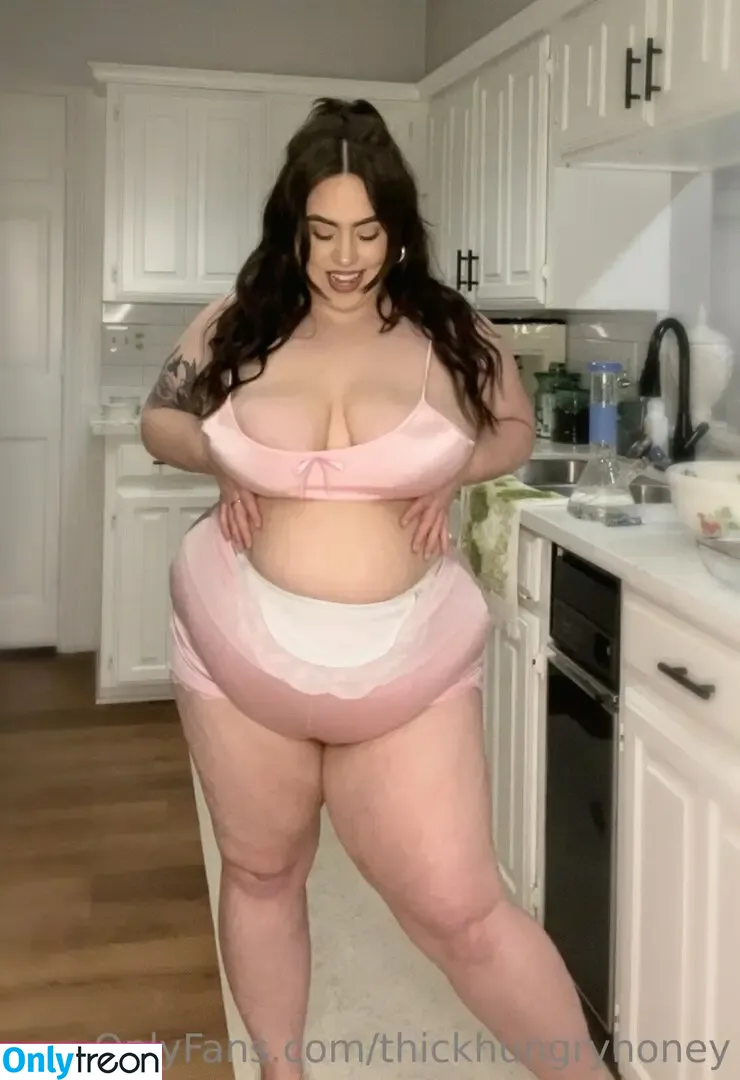 thickhungryhoney nude photo #0199 (bigchubbygirlslover)