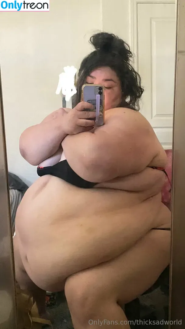 thicksadworld nude photo #0167 (thicksadworld)