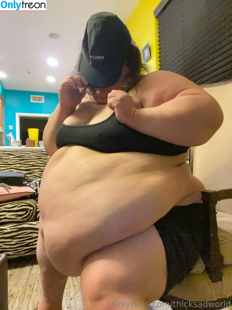 thicksadworld nude photo #0192 (thicksadworld)