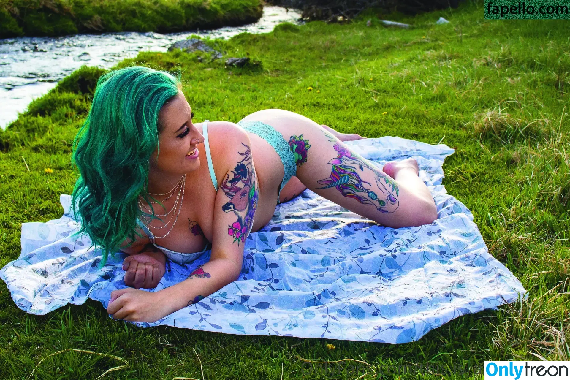this.is_ariel.shayne nude photo #0016 (this.is_ariel.shayne)