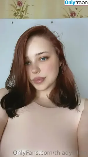 thladylillian nude photo #0001