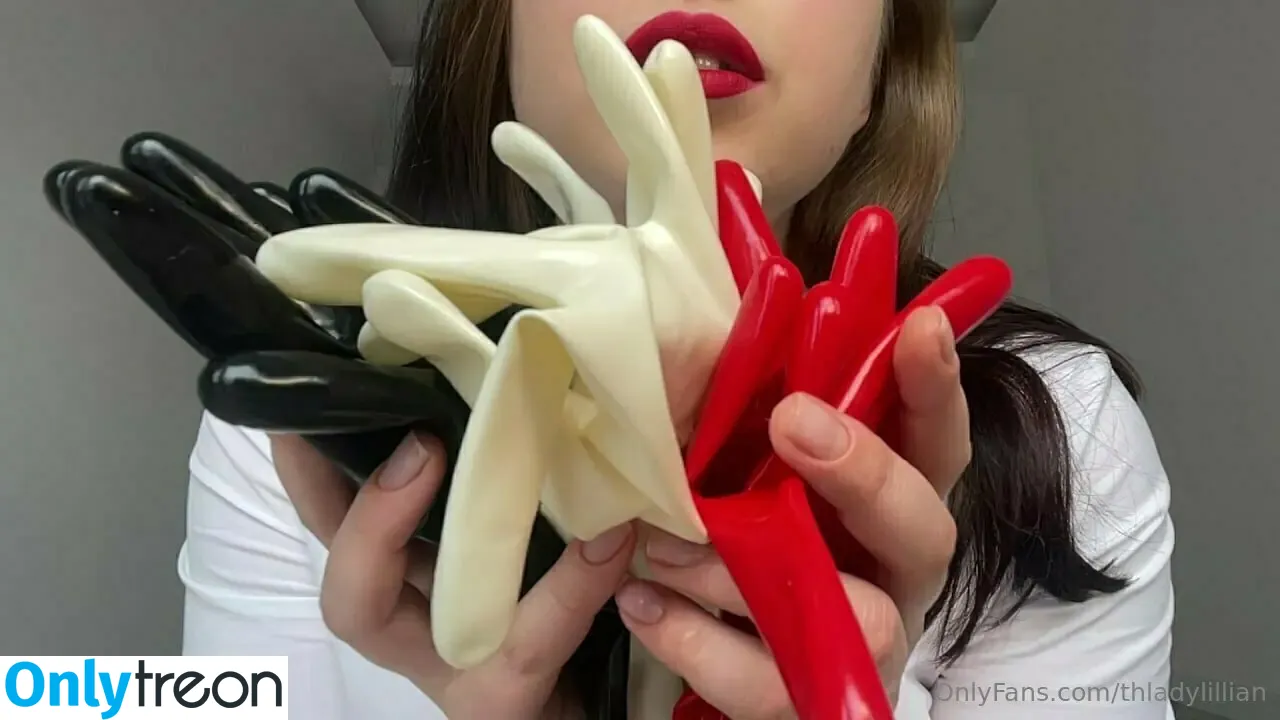 thladylillian nude photo #0008 (thladylillian)