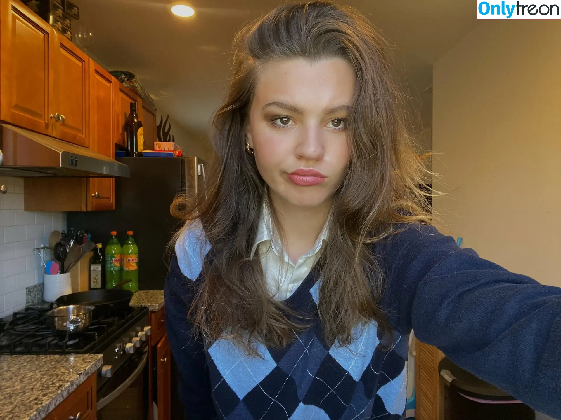 ThorpTV nude photo #0009 (Grace Thorp / channelofthor / thorjohnson_xl)