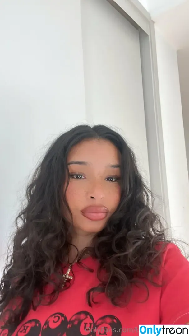thumbalinaxxx nude photo #0070 (thumbalinaxxx)