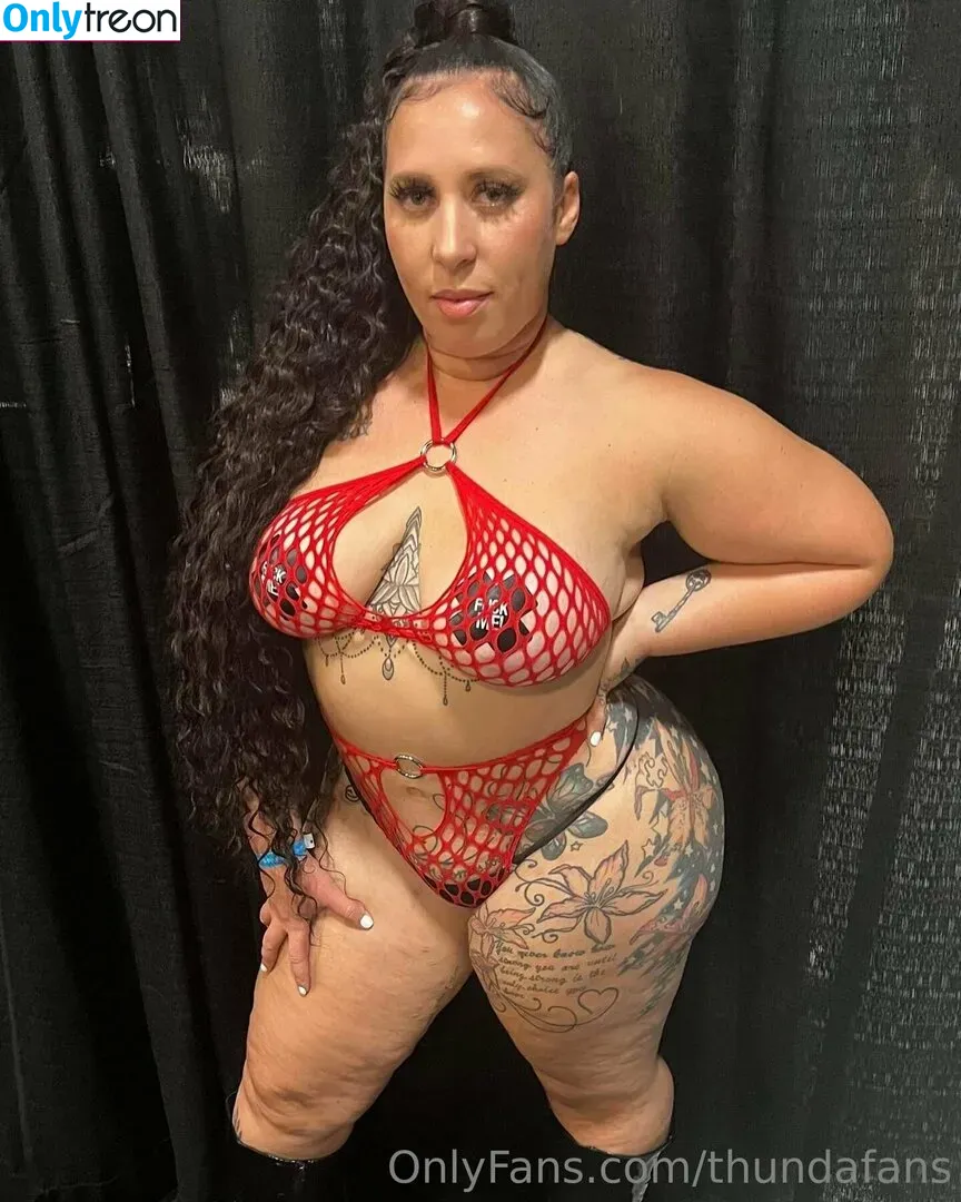 thundafans nude photo #0018 (thunda_cakez_fan)