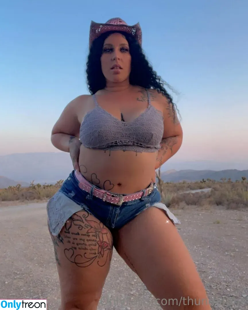 thundafans nude photo #0031 (thunda_cakez_fan)