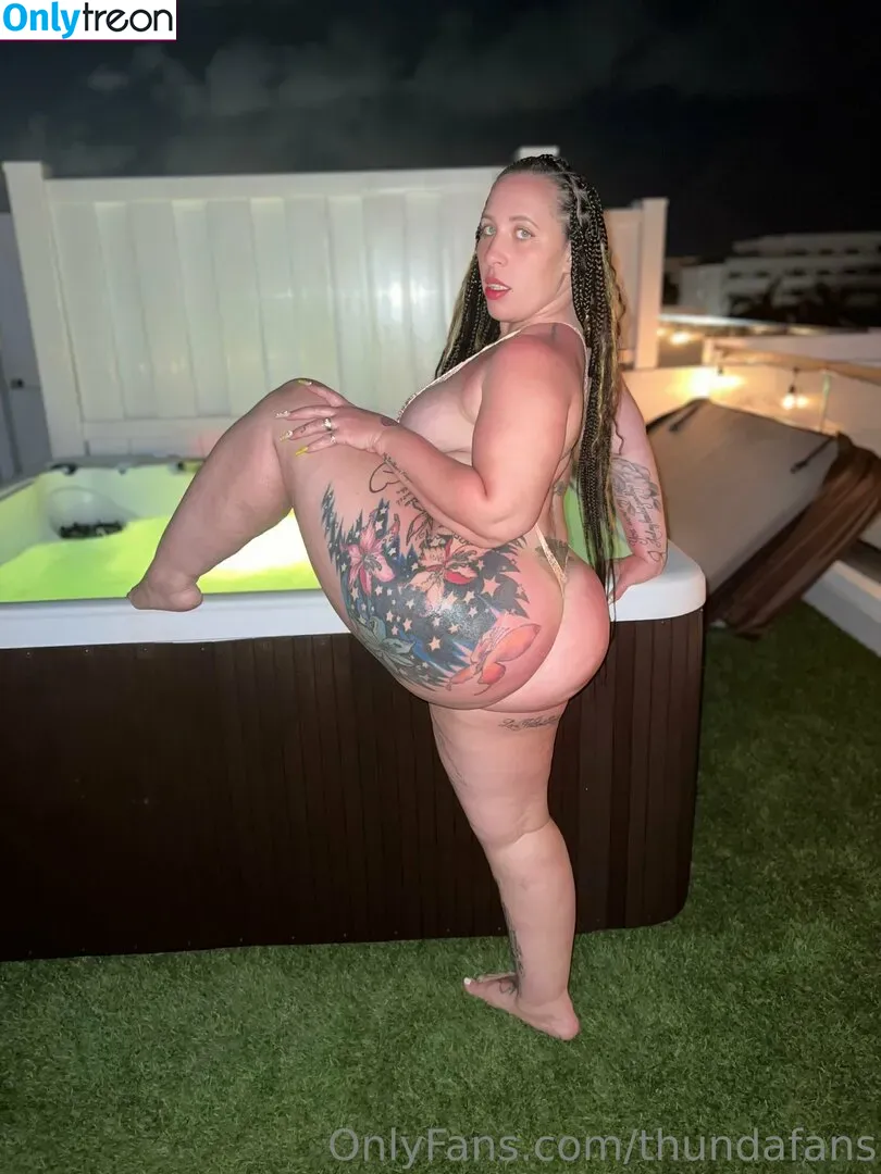 thundafans nude photo #0138 (thunda_cakez_fan)