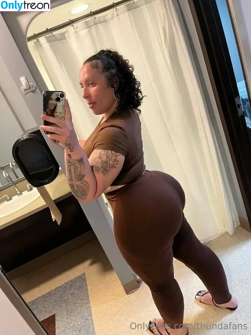 thundafans nude photo #0332 (thunda_cakez_fan)