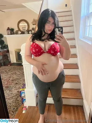 tianastummy nude photo #0010