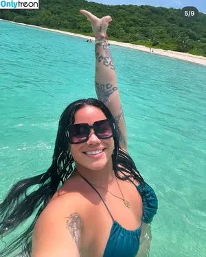 Tianialexis / tiantaoxxx nude photo #0002