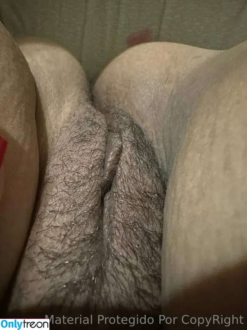 Tiaprovocativa nude photo #0015 (Tiaburbuja)