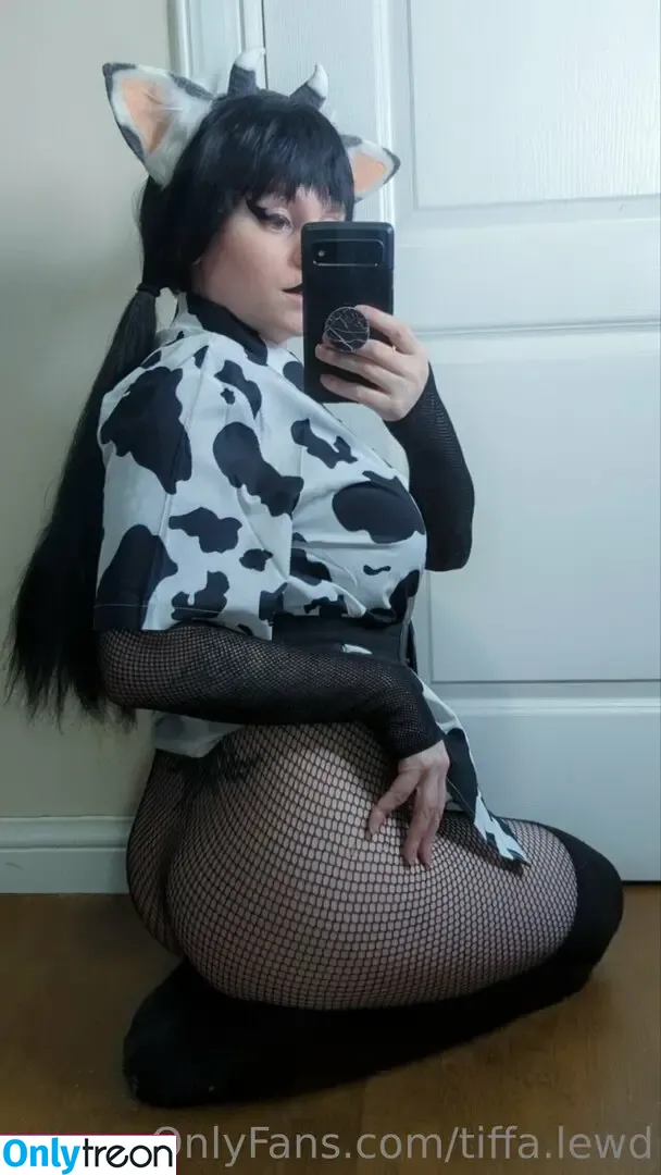 tiffa.lewd nude photo #0101 (its.tiffa.lewd)