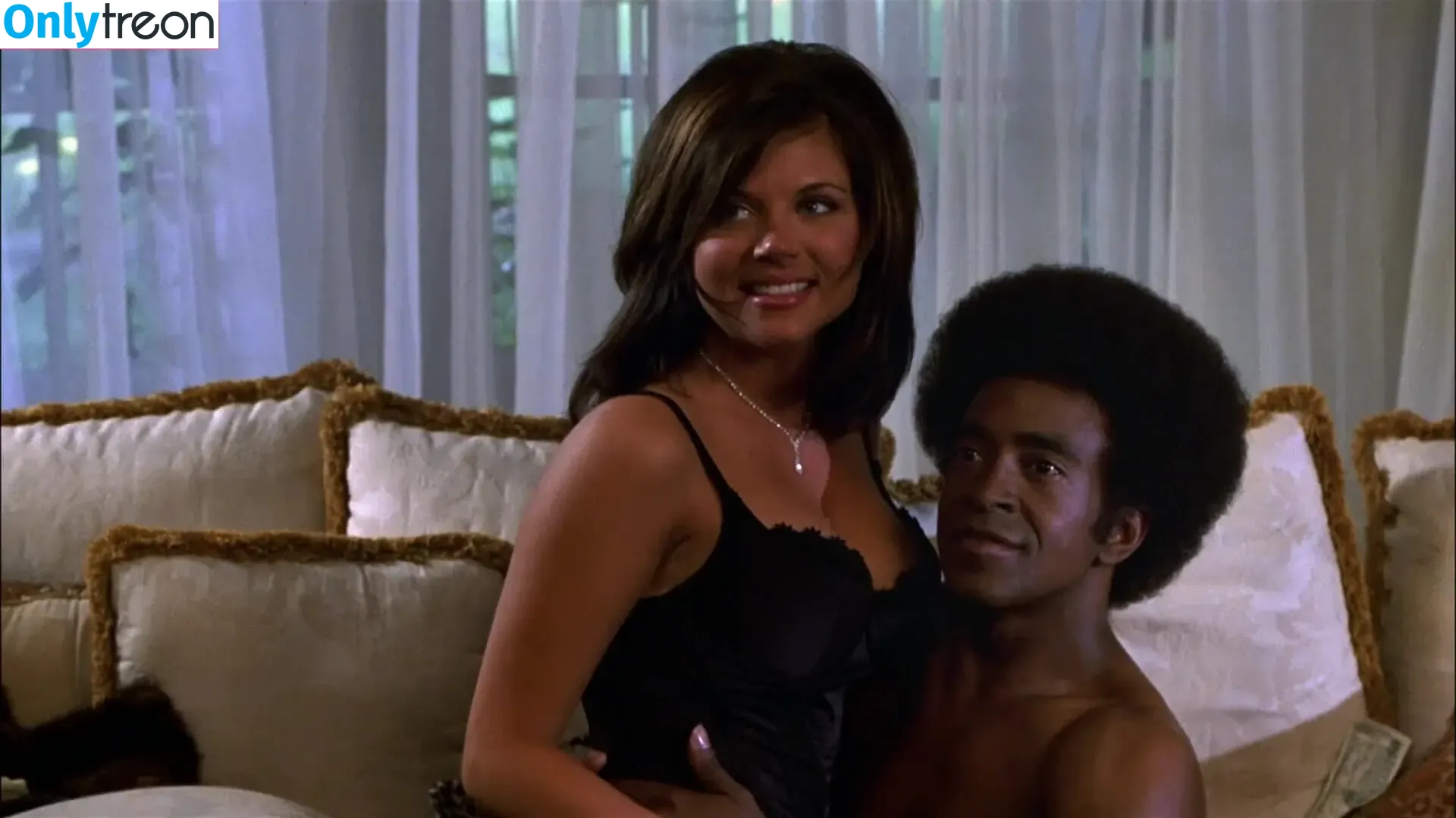 Tiffani Thiessen nude photo #0255 (tiffanithiessen)
