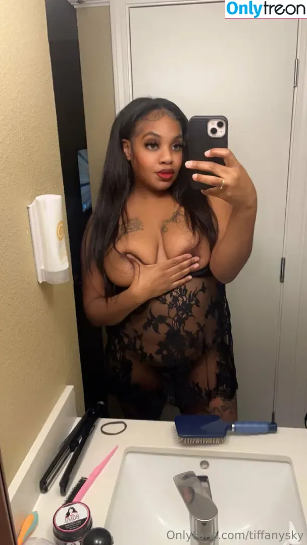 tiffanysky nude photo #0015 (tiffanysky31)