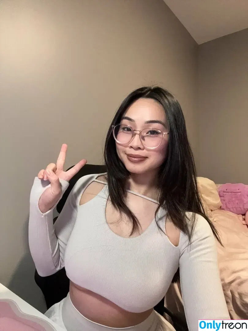 _tiffles nude photo #0192 (anyuser / tiffanynhoe / tiktok / twitch)