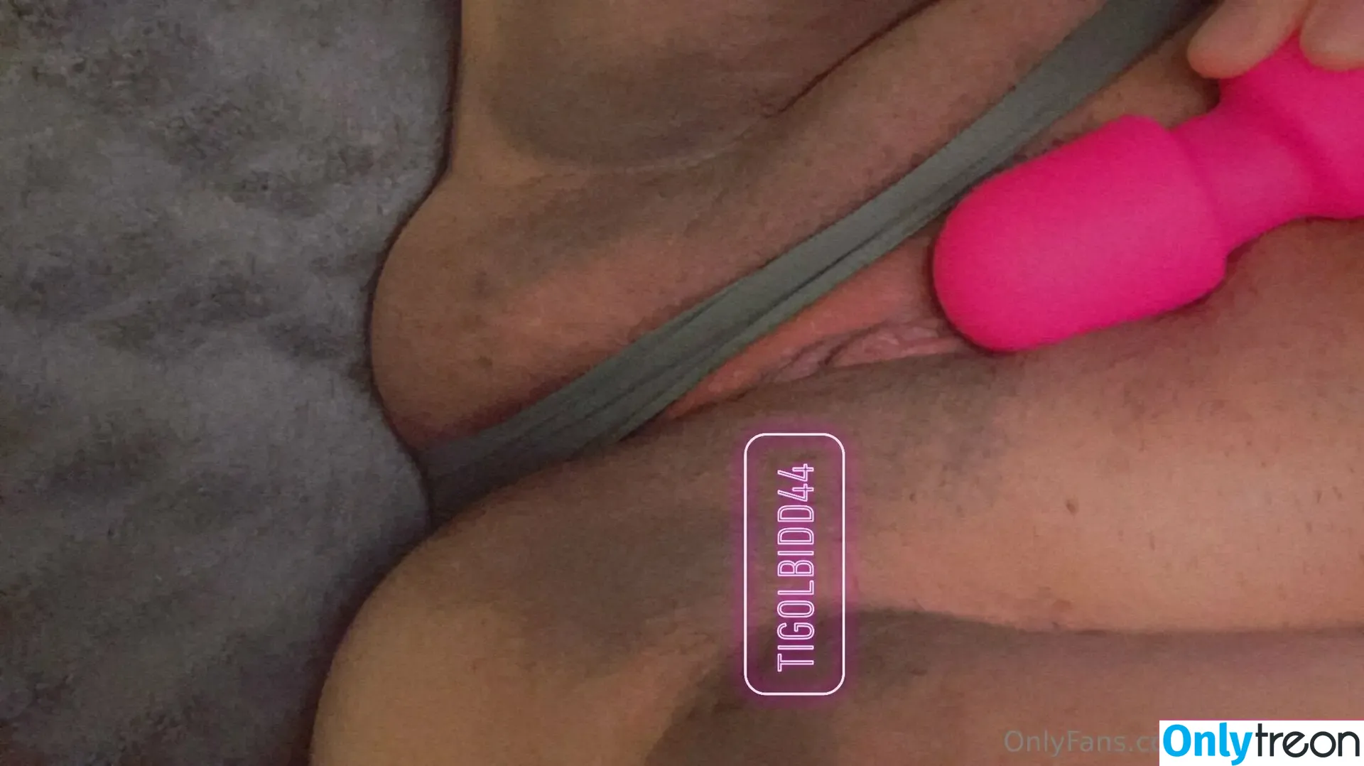 tigolbidd44 nude photo #0006 (tigolbidd44)
